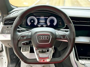 Audi Q8 - 8
