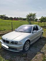 BMW 325i Coupe Silber - BMW 325 aus 2000