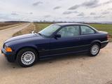 BMW E36 320i Coupe - BMW 320 aus 1995: 320i