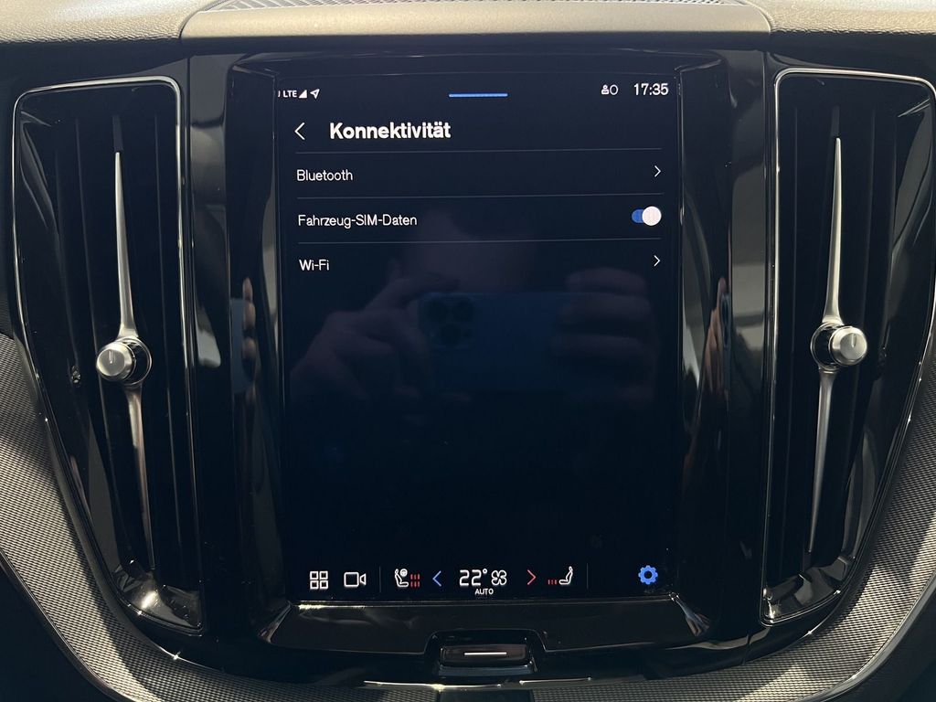 Volvo XC60 T6 Plus Dark Recharge AWD ACC Pano H/K LED