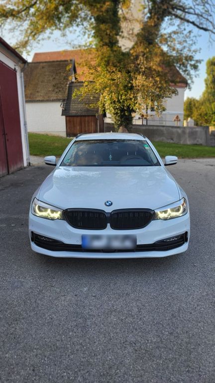 Image of BMW 530