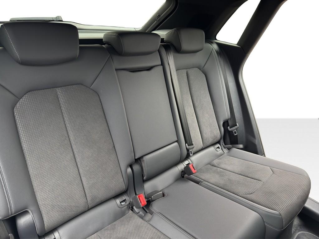 Audi Q3 45 TFSI quattro S tronic S line STHZG*LED*NAV, миниатюра 20
