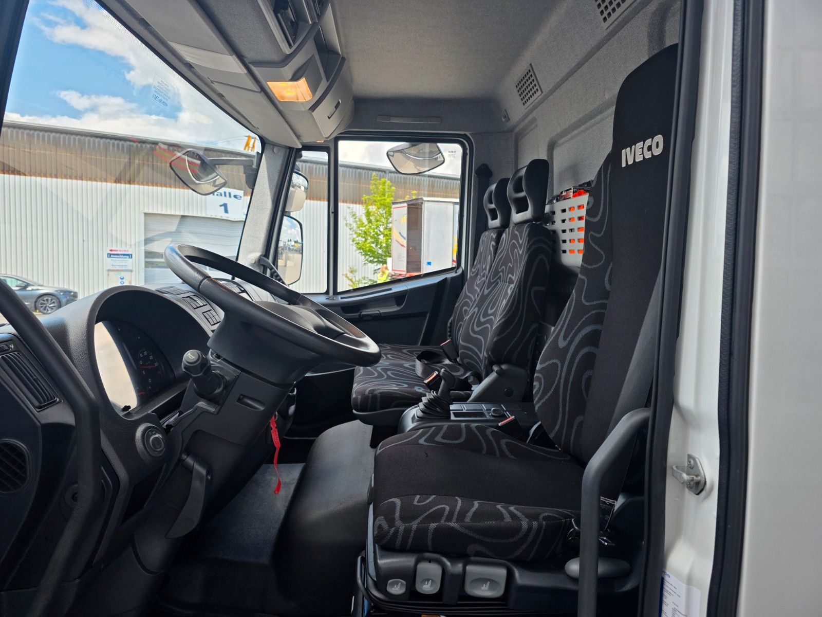 Fahrzeugabbildung Iveco Eurocargo ML75E16 LBW 1.000kg