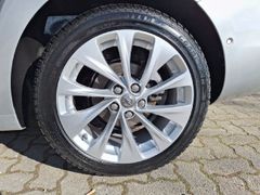 Fahrzeugabbildung Opel Astra K ST Elegance 1.2 Turbo, MATRIX, Navi, RFK