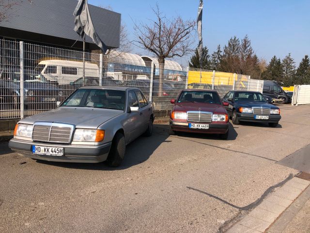 Mercedes-Benz E300 Limosin Mit H Kenzeichen Neue Tüv Erst Hand