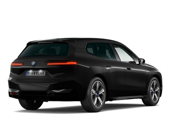 BMW iX xDrive40 Sportpaket Klimaaut. Komfortzugang foto 3
