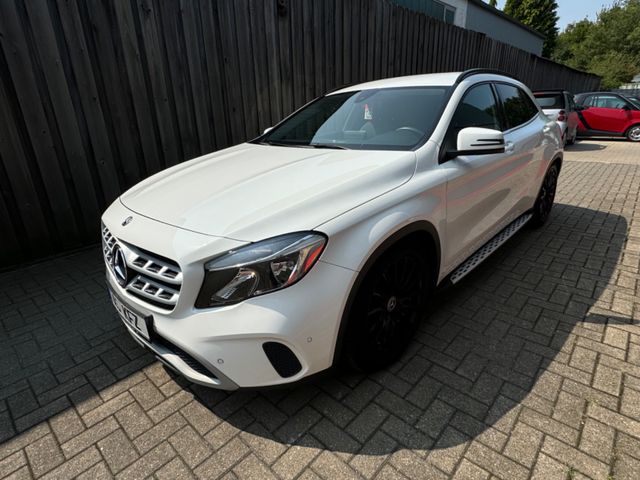 Mercedes-Benz GLA 180 GLA -Klasse  AUTOMATIK ALU´S KLIMA SHZ