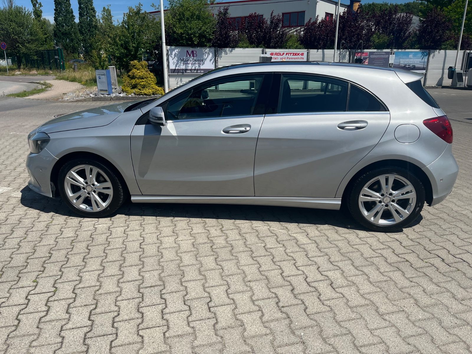 MERCEDES-BENZ A 180 BlueEFFICIENCY Edition Edition