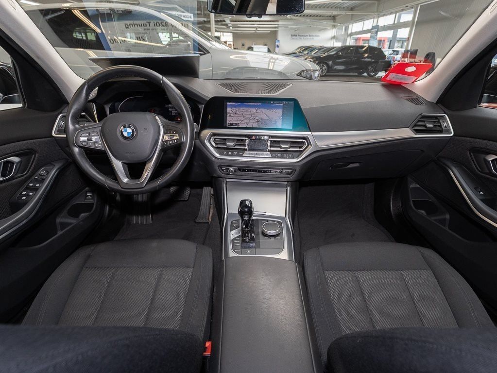 BMW 320 - Bild 9