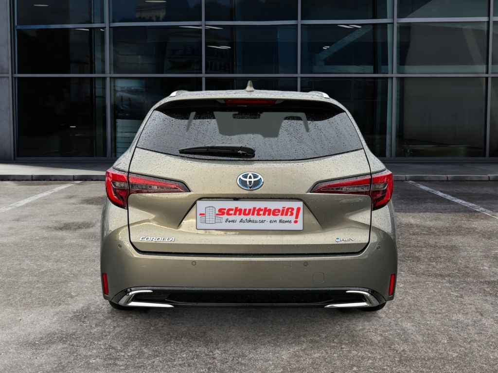 Fahrzeugabbildung Toyota Corolla 1.8 Hybrid Touring Sports Teamplayer
