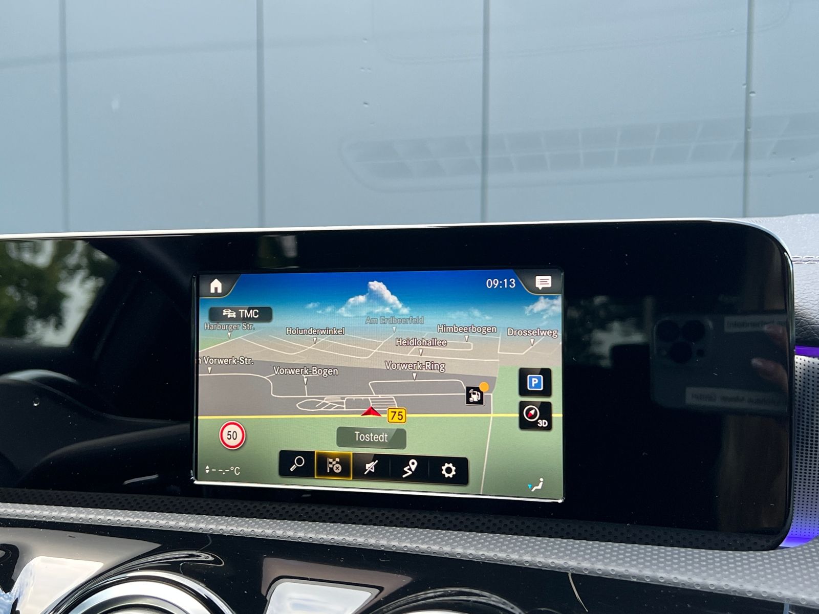 Fahrzeugabbildung Mercedes-Benz A 180 Edition *Night-Paket, AMG-Optik, Navi"