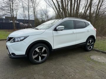 Nissan Qashqai - 2