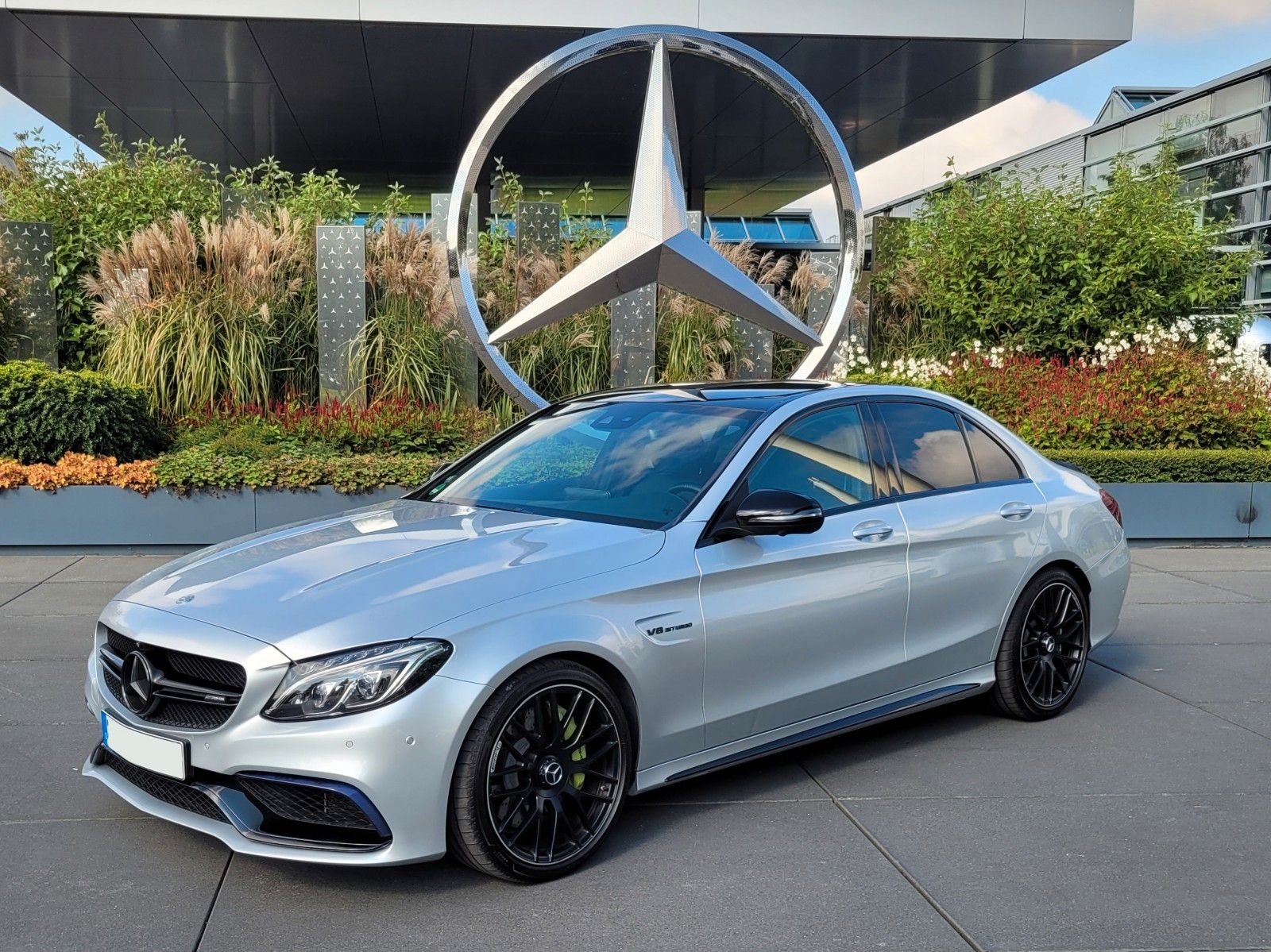 MERCEDES-BENZ C63 AMG *Perf-AGA*Burmester*360°*COMAND*