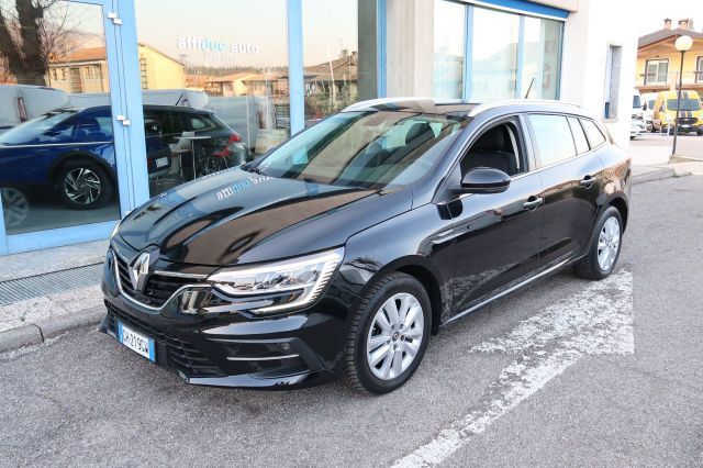 Renault Megane Sporter TCe 140 CV EDC Business