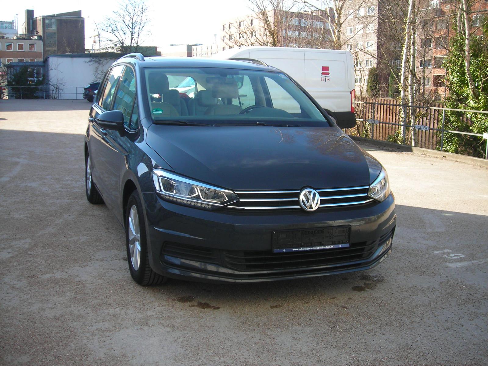 Volkswagen Touran Comfortline Autom 1.Hd.Leder Panoramadach