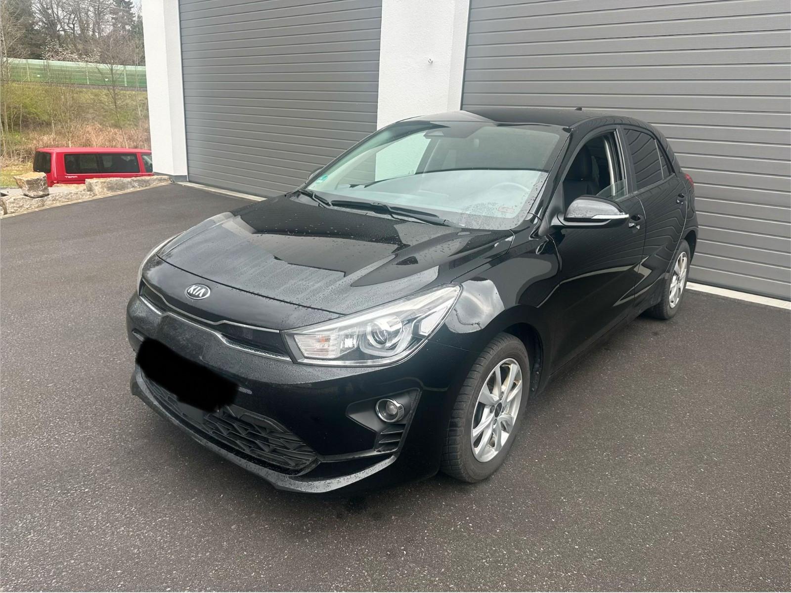Kia Rio Vision