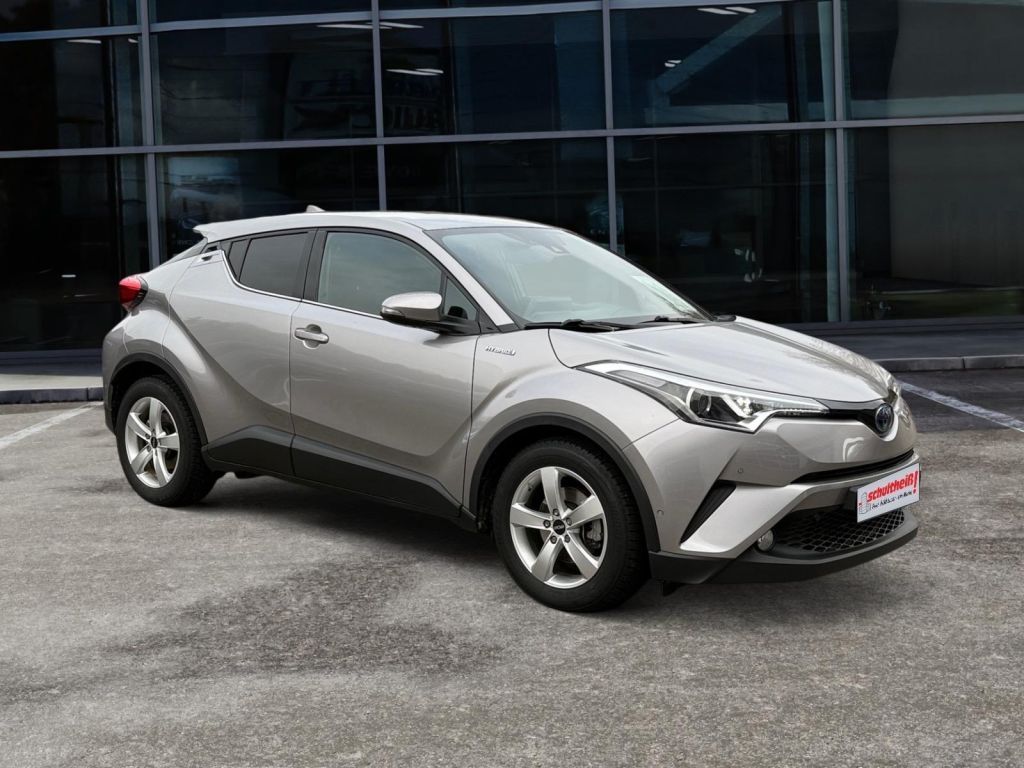 Fahrzeugabbildung Toyota C-HR Hybrid Club