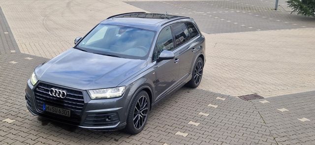 Audi Q7 3.0 TDI quattro S-line