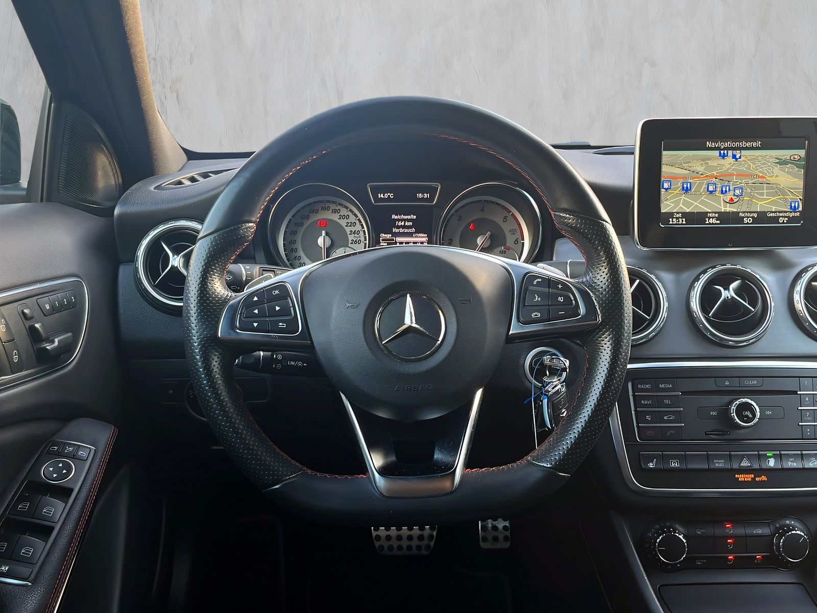 Fahrzeugabbildung Mercedes-Benz GLA 220 CDI 4Matic AMG NIGHT PARK ASISST MEMORY