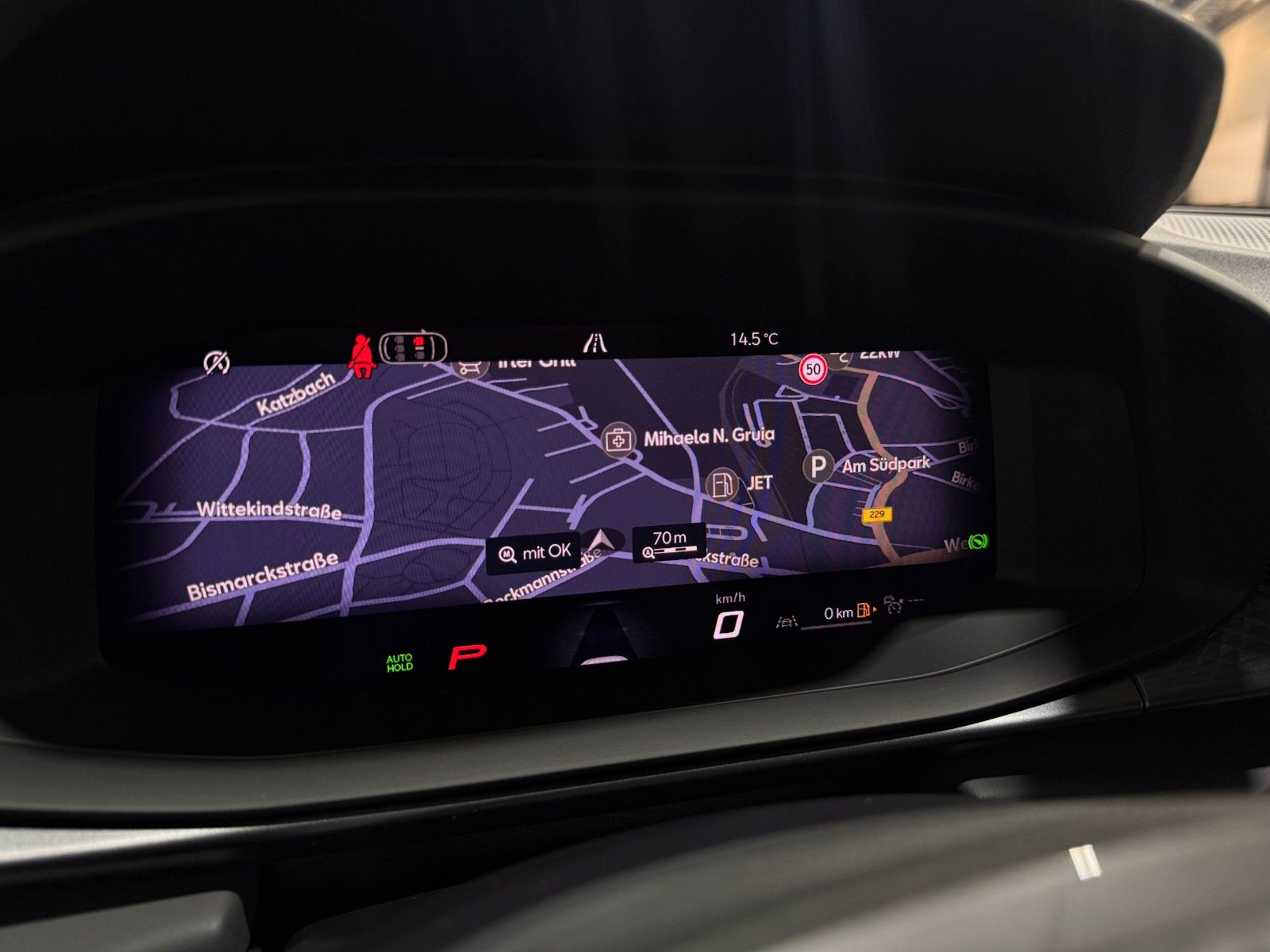 Fahrzeugabbildung CUPRA Terramar 2.0 TSI-4Drive-VZ-AHK-Memory