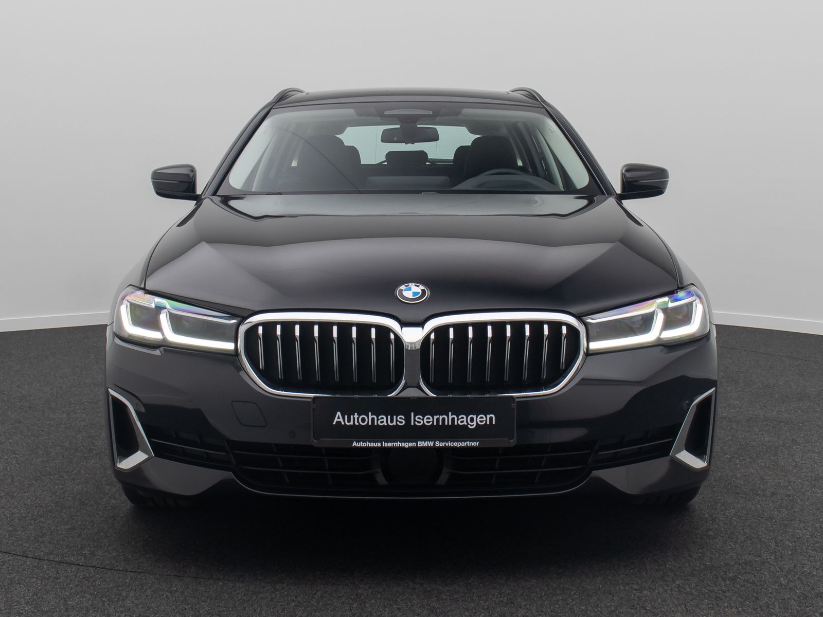 Fahrzeugabbildung BMW 540d xD Luxury Line Panorama H/K HUD Bel&uuml;ftung