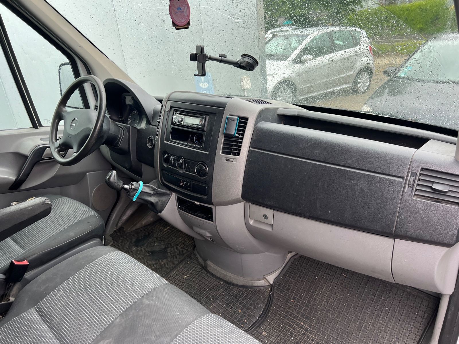 Fahrzeugabbildung Mercedes-Benz Sprinter II Kasten 210/211/213/214/216 CDI
