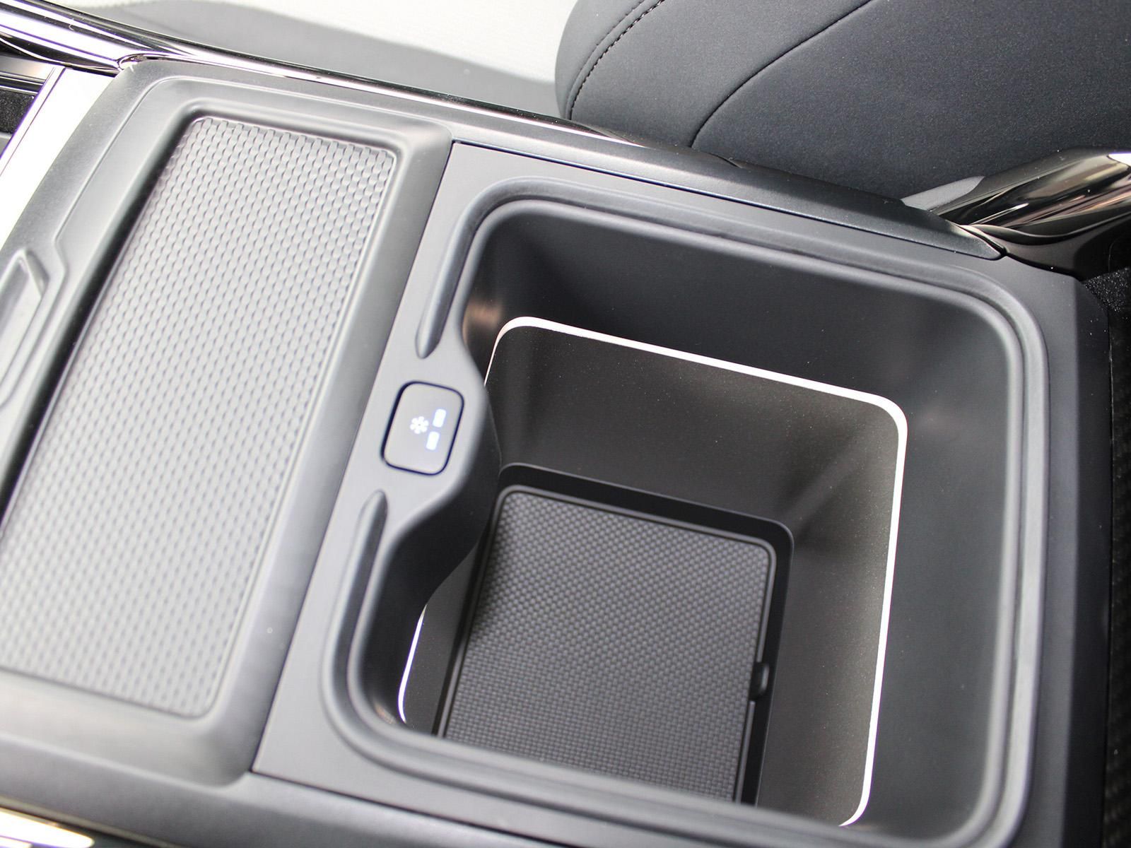 Fahrzeugabbildung Land Rover Range Rover Sport P635 SV Edition One