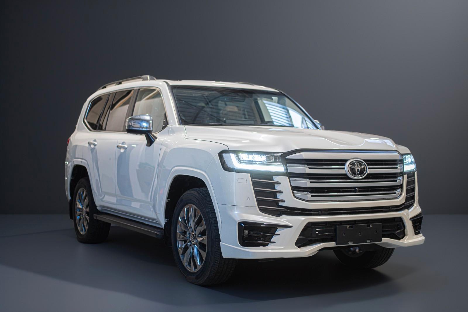 Toyota LC300 VXR Twin Turbo 3.5L Petrol EXPORT No EU