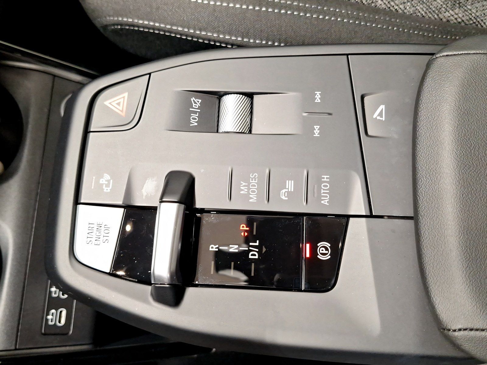 BMW X1 sDrive20i AHK Kamera LED Sitzheizung Alarm foto 19