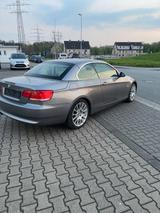 BMW 330 Cabrio Xenon Navi Leder Pdc Tempomat Standhz - BMW 330 mit Benzin-Antrieb: Cabrio