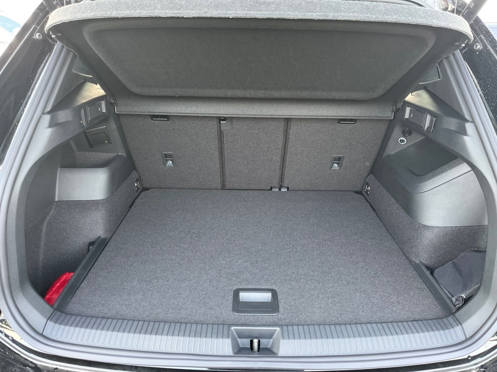 Volkswagen Tiguan - Bild 13