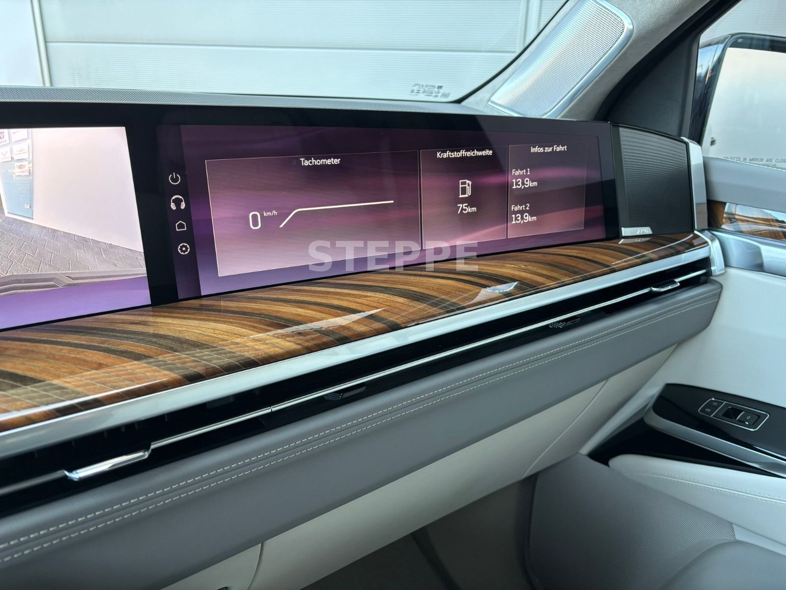 Cadillac Escalade FACELIFT MY26 6.2 V8 Platinum Luxury24"