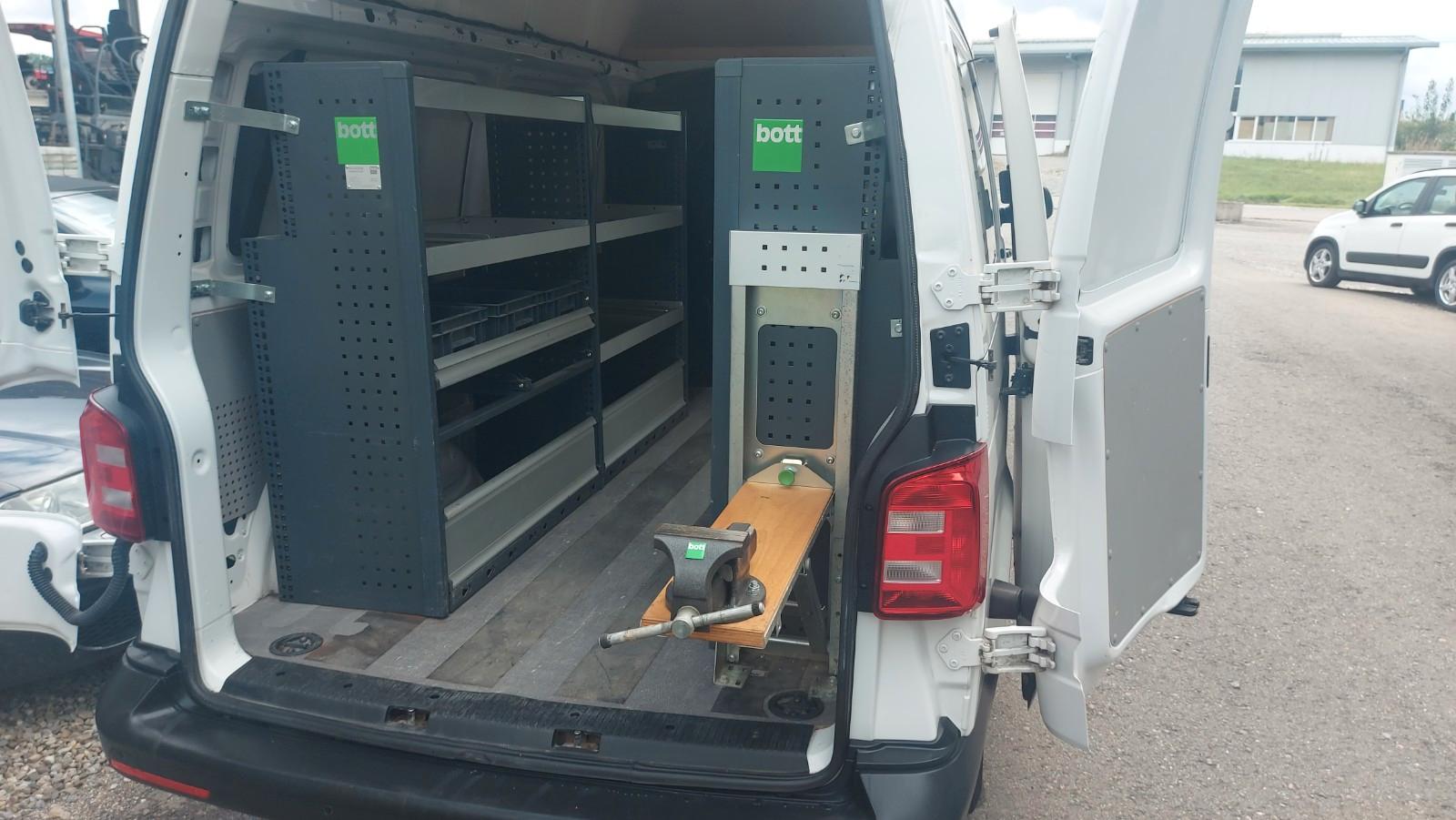 Volkswagen T6 Transporter Kasten/Kombi lang Hochdach