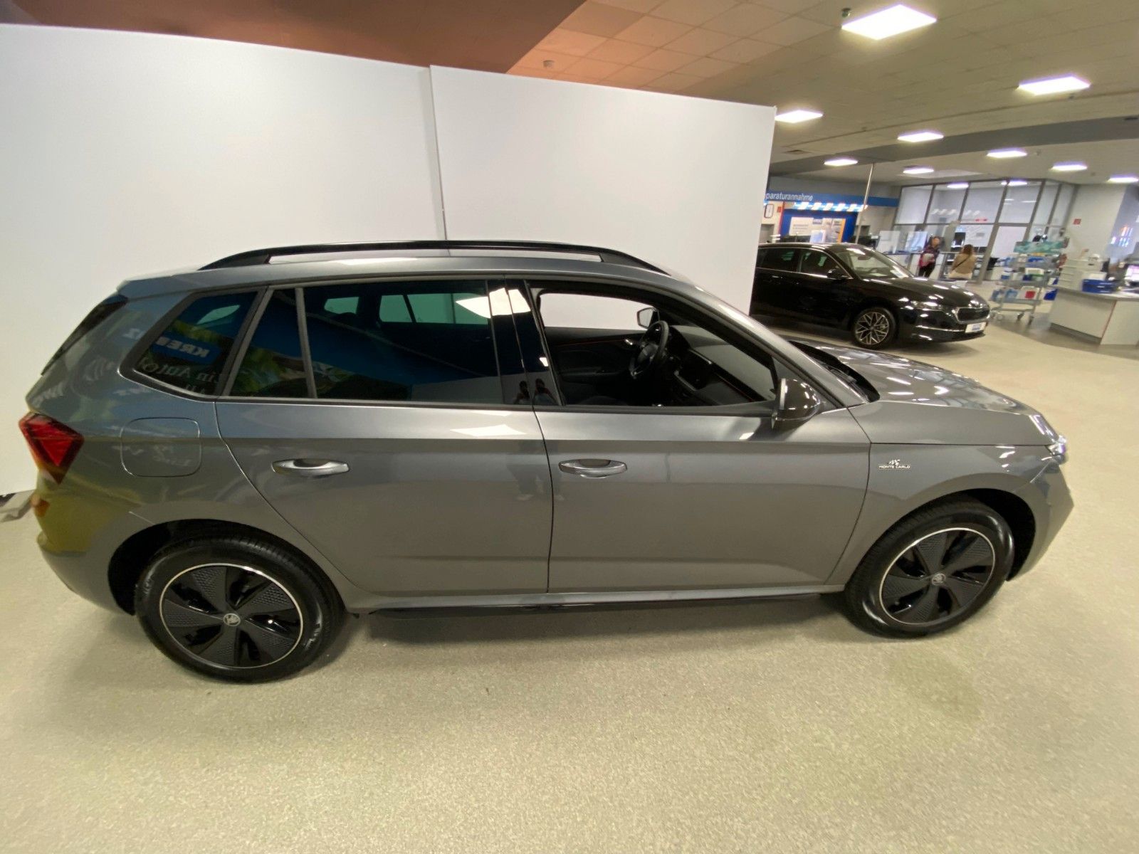 Fahrzeugabbildung SKODA Kamiq 1.5 TSI DSG Monte Carlo+MATRIX+PANORAMA+BC