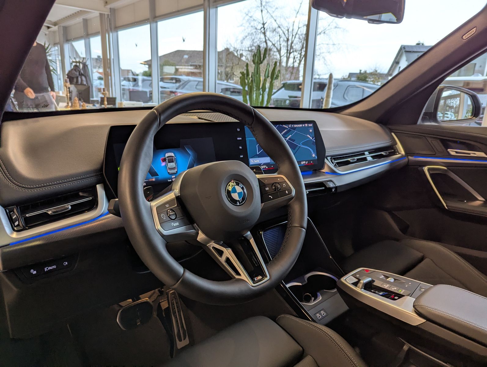 BMW X1 18d sDrive M-Sport Travel-Paket Pano Cam AHK - Image 22