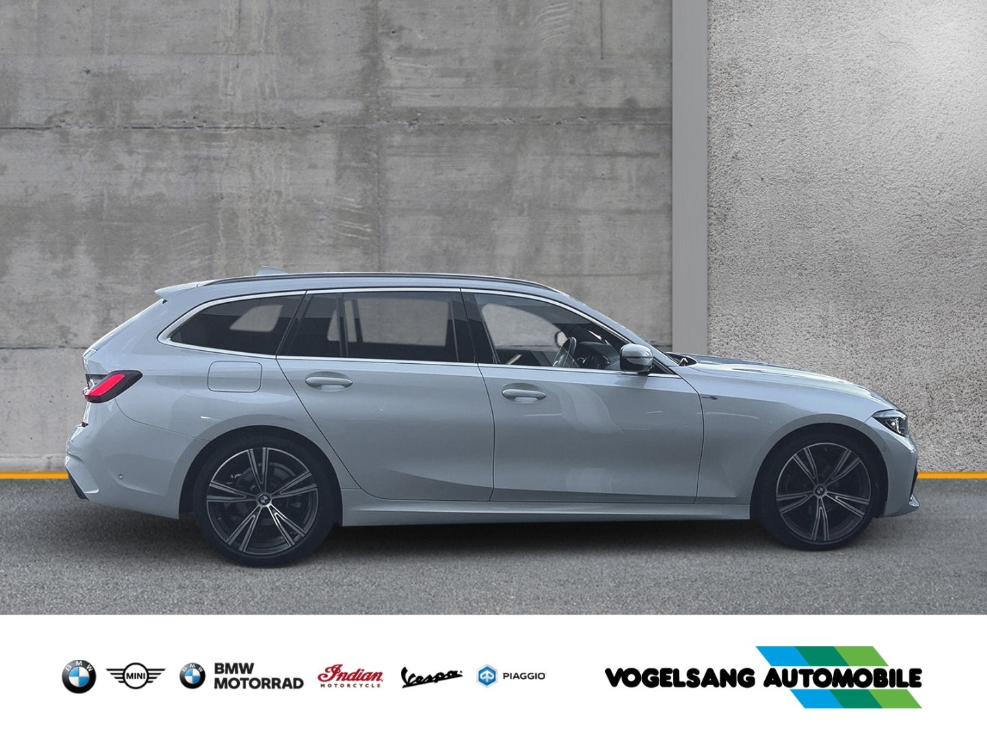 Fahrzeugabbildung BMW 320 d xDrive Touring M Sport Park-Assistent