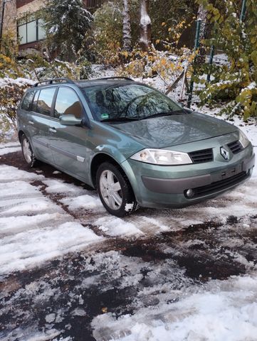 Renault Megane 1.6 Vollaustattung/ Bremsen & Tüv Neu 