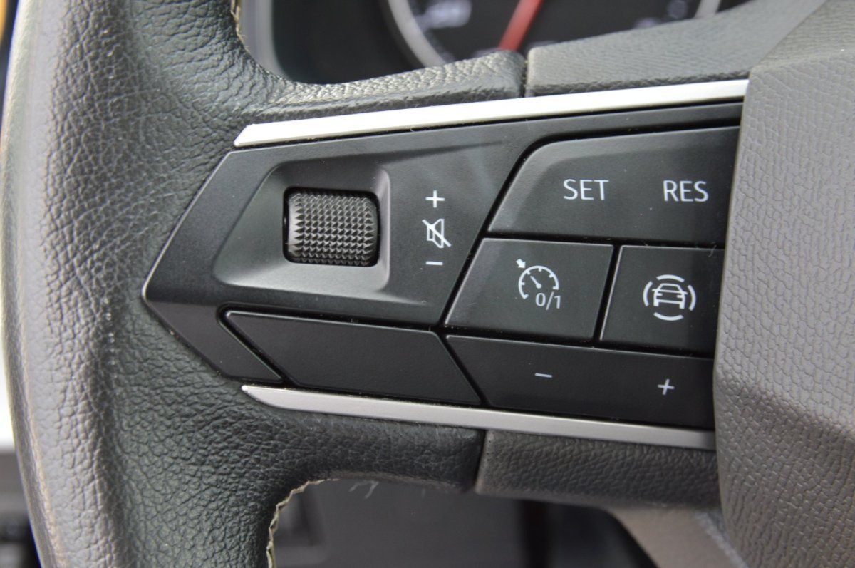 Fahrzeugabbildung SEAT Ibiza   Style LED Alu SHZ Ganzjahresreifen