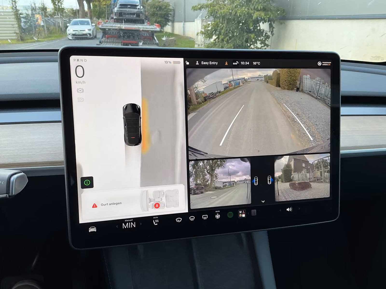 Tesla Model Y Long Range Dual AWD, миниатюра 11