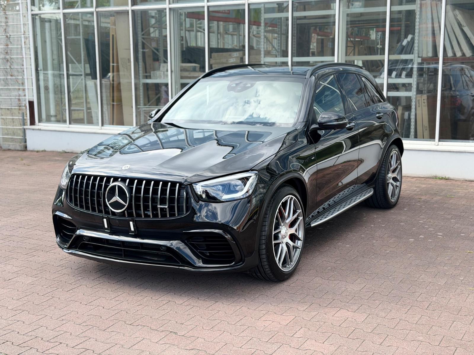 Mercedes-Benz GLC 63 S AMG 4Matic BURMESTER/HD-UP/360G/PANO