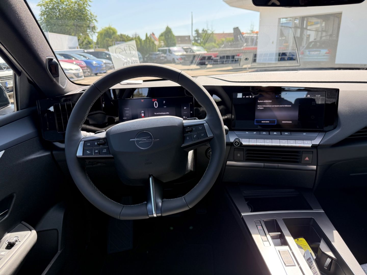 Fahrzeugabbildung Opel Astra L Edition SHZ+LHZ+Kamera+Allwetter