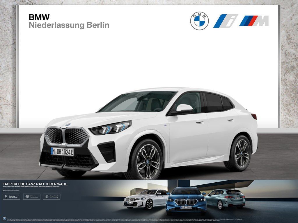 BMW iX2 xDrive30 M Sport LiCoProf DAProf PA+ AHK