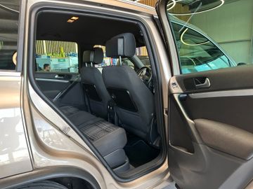 MYAUTOCENTER – Gebraucht- und Jahreswagen mit Werkstattservice in Pfaffenhofen Volkswagen Tiguan *Sport*NAVI*PDC*2-Zonen*BI-XENON*