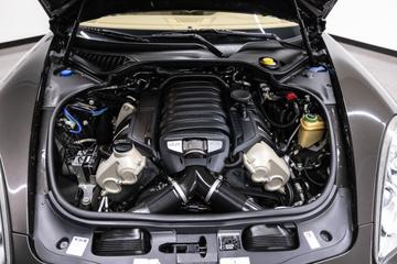 صورة مصغرة 49 لـ 2009 Porsche PANAMERA
