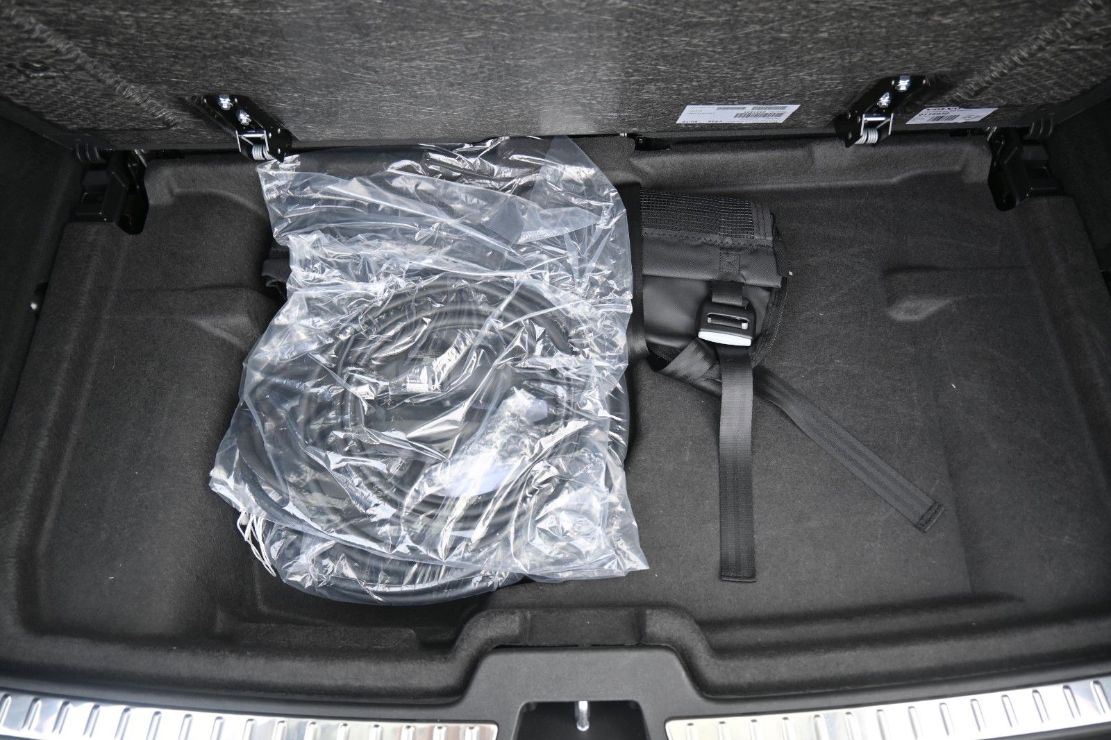 Fahrzeugabbildung Volvo XC90 T8 AWD Ultra Black Edition*LUFT*360*ACC*AHK