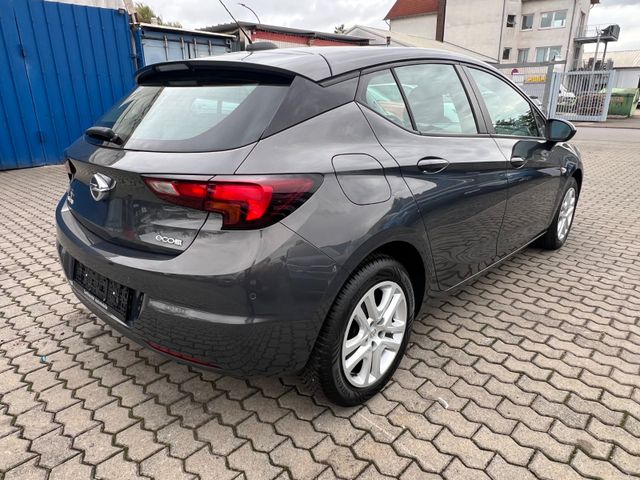 Opel Astra+ K Lim. 5-trg. Edition Start/Stop Opel Astra+ K Lim. 5-trg. Edition Start/Stop
