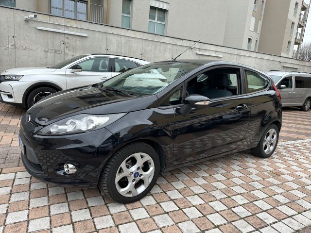 Ford Fiesta 1.2 82CV 3 porte Titanium