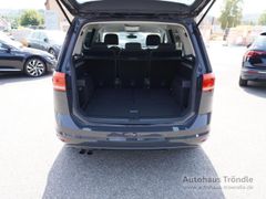 VW Touran Move 2.0 TDI DSG Bluetooth Navi Klima