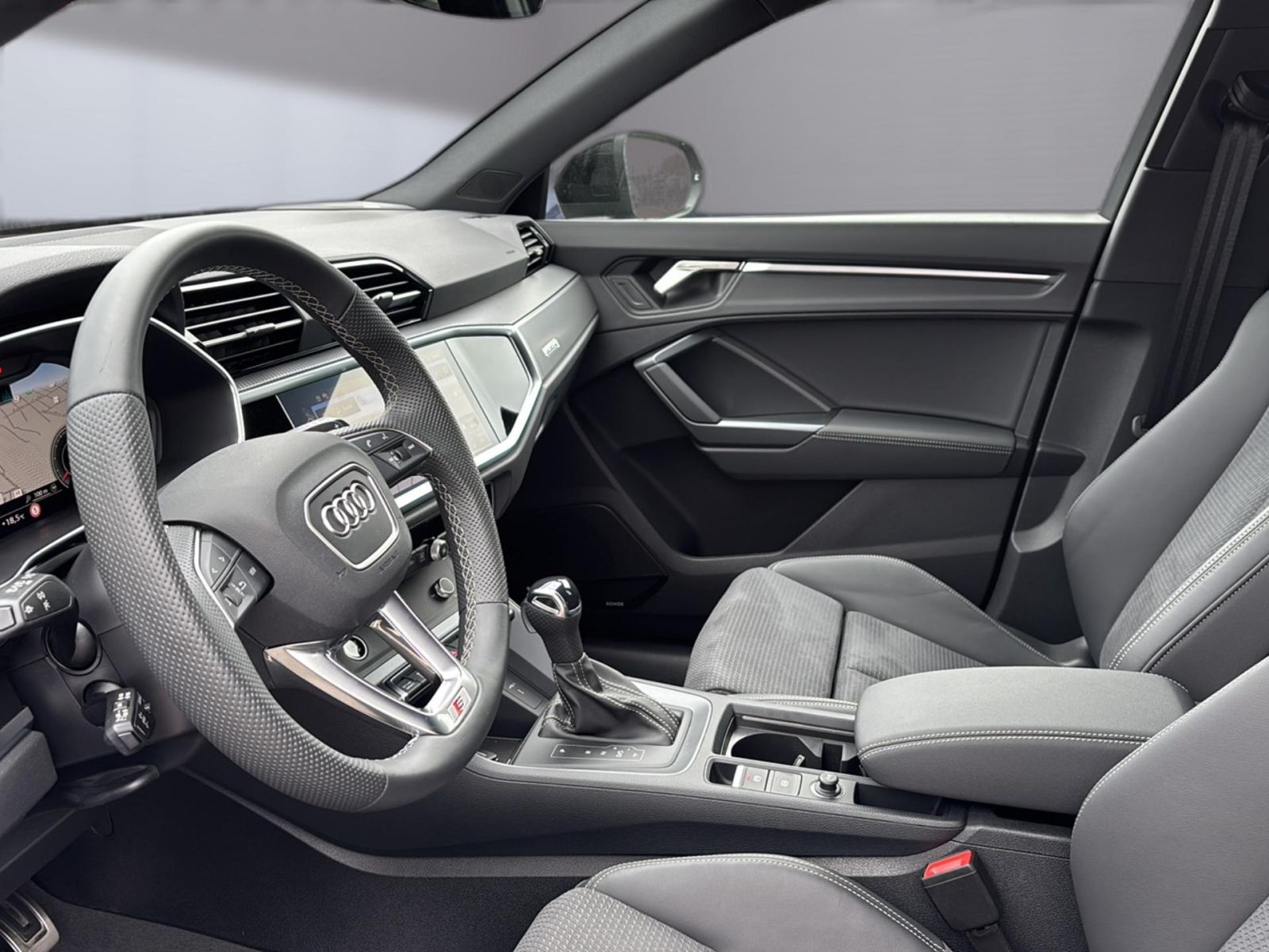 Audi Q3 - Bild 11