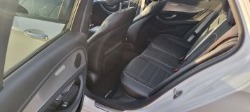 Bild 7 Mercedes-Benz E 63 AMG S 4Matic T-Modell PanoNight-Paket